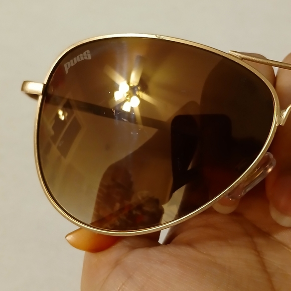Pugs Unisex Gold Tone Mirrored Aviator Sunglasses Style#M10 - Picture 6 of 9
